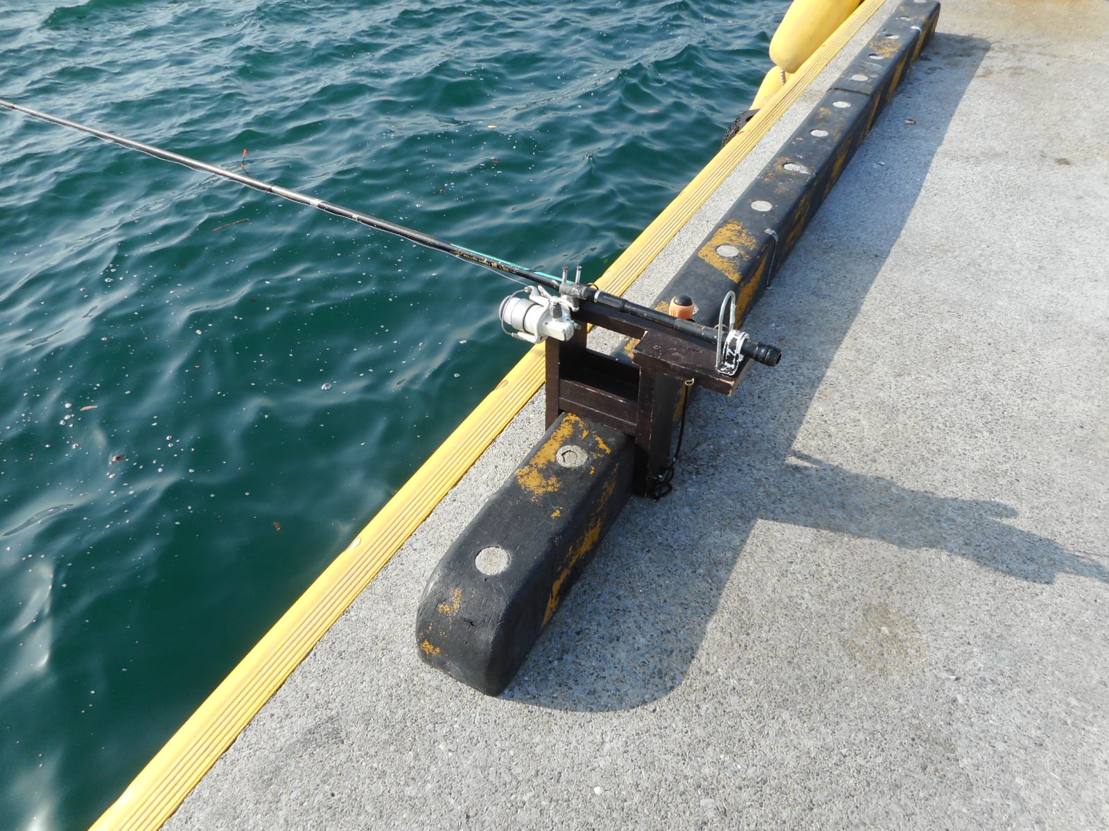 第一精工ロッドホルダー 竿受け ステンポール50cm 釣り シルバー オンライン限定商品